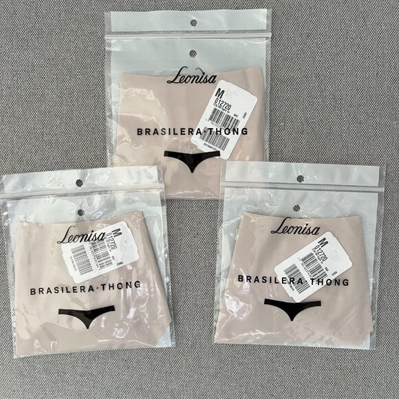 LEONISA Brasilera Invisible Thong Panty Seamless Cheeky Beige 012720 - Picture 5 of 8